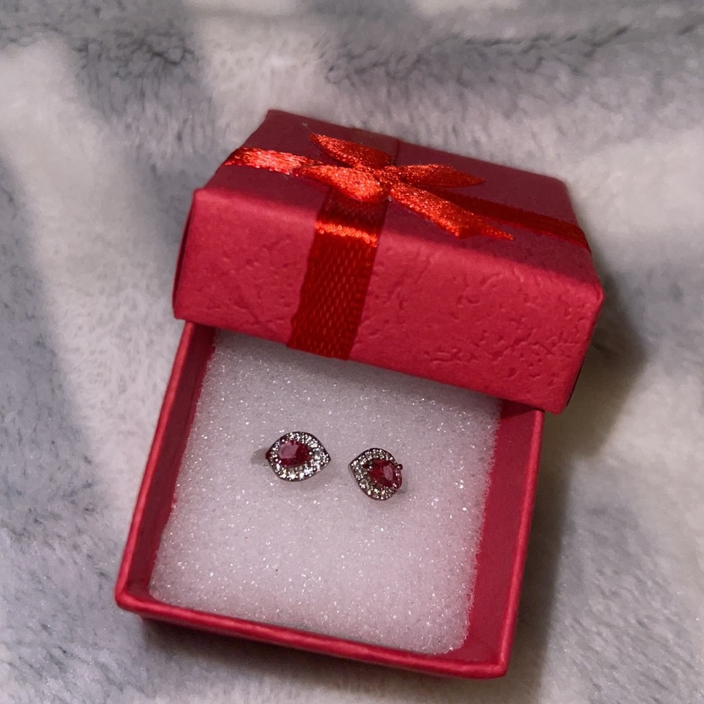 Bomb party Lab created ruby ring - Picture 3 of 4